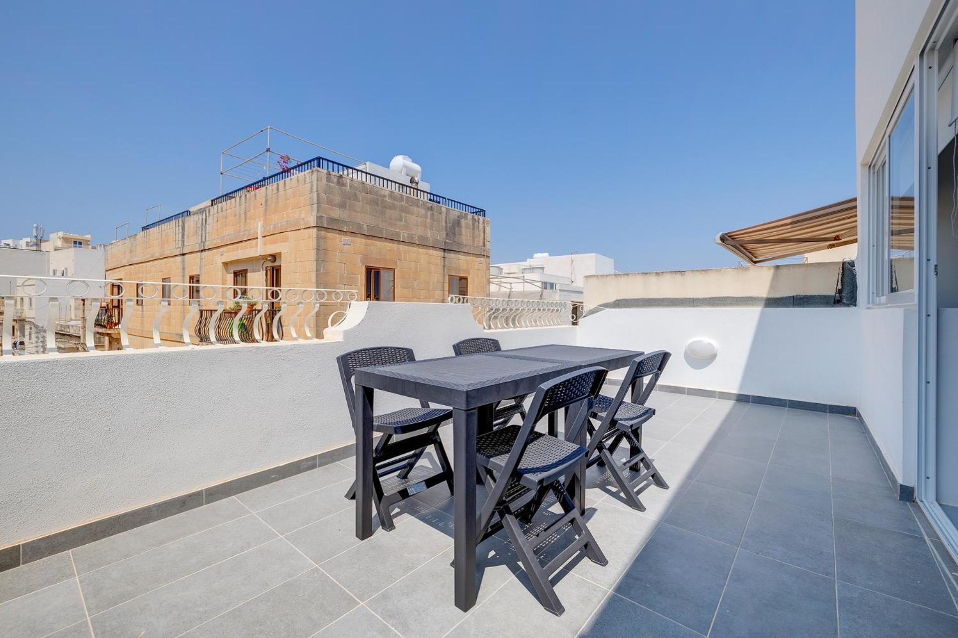 Stunning 2Br Holiday Penthouse In Central Sliema Eksteriør bilde