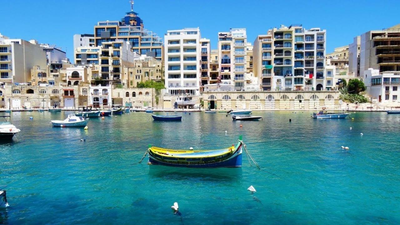 Stunning 2Br Holiday Penthouse In Central Sliema Eksteriør bilde